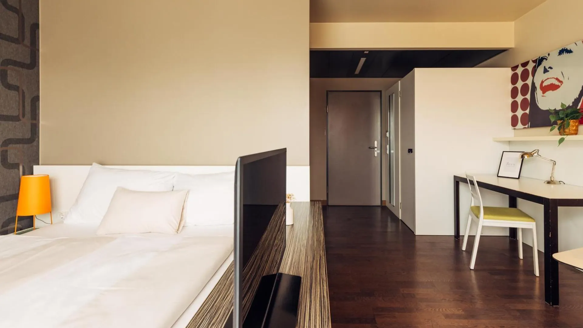 Harry'S Home Hart Bei Graz Hotel & Apartments