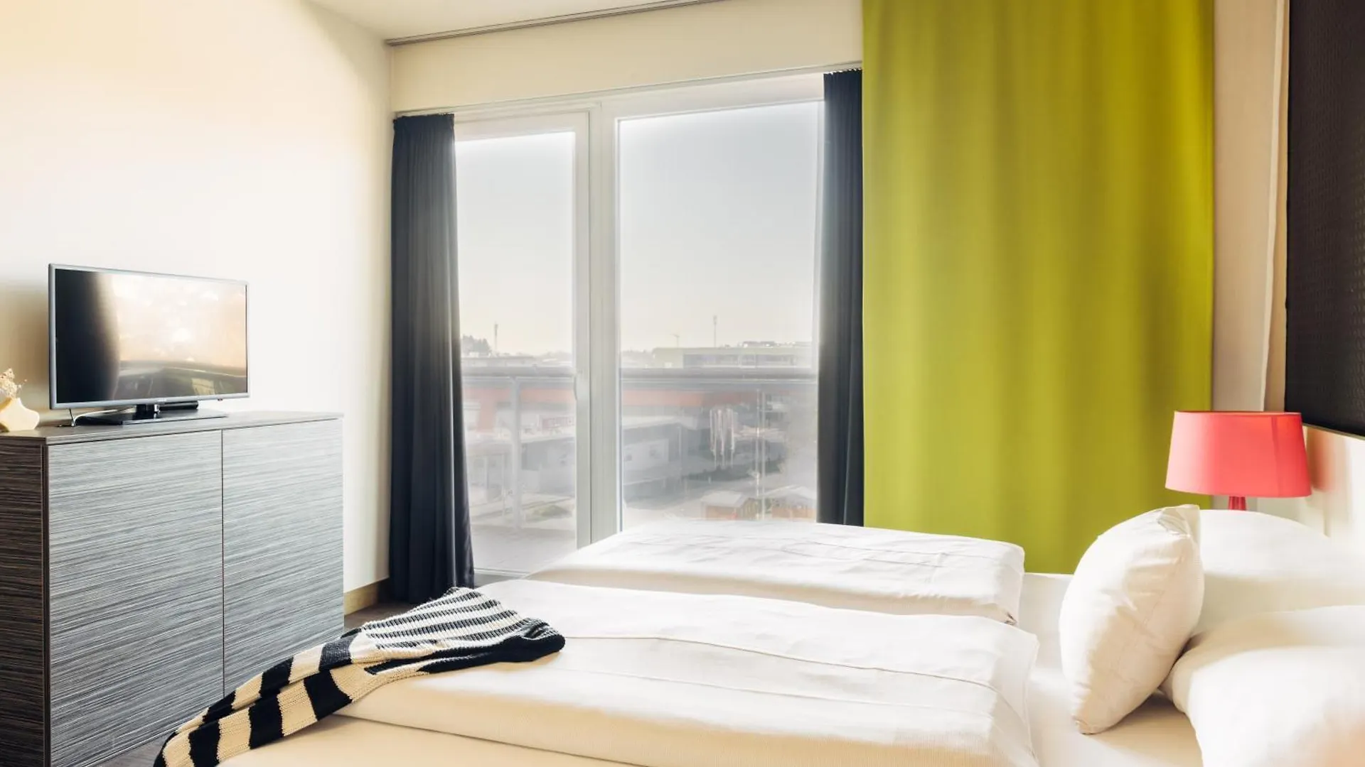 Harry'S Home Hart Bei Graz Hotel & Apartments 4*,  Austria