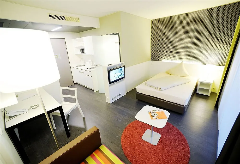Harry'S Home Hart Bei Graz Hotel & Apartments