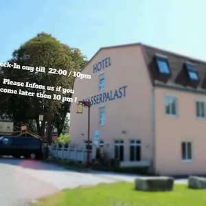 Wasserpalast - Breakfast For Free!!! ** Graz