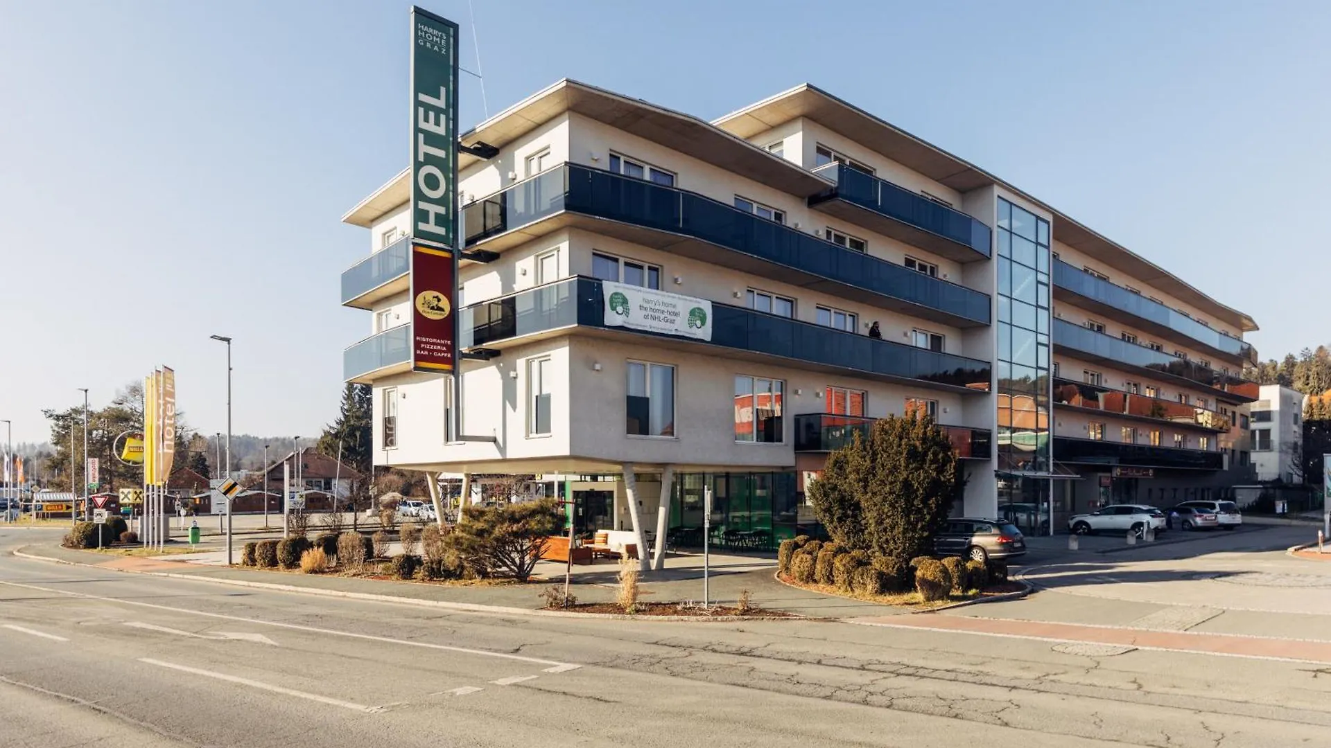 Harry'S Home Hart Bei Graz Hotel & Apartments 4*,  Austria