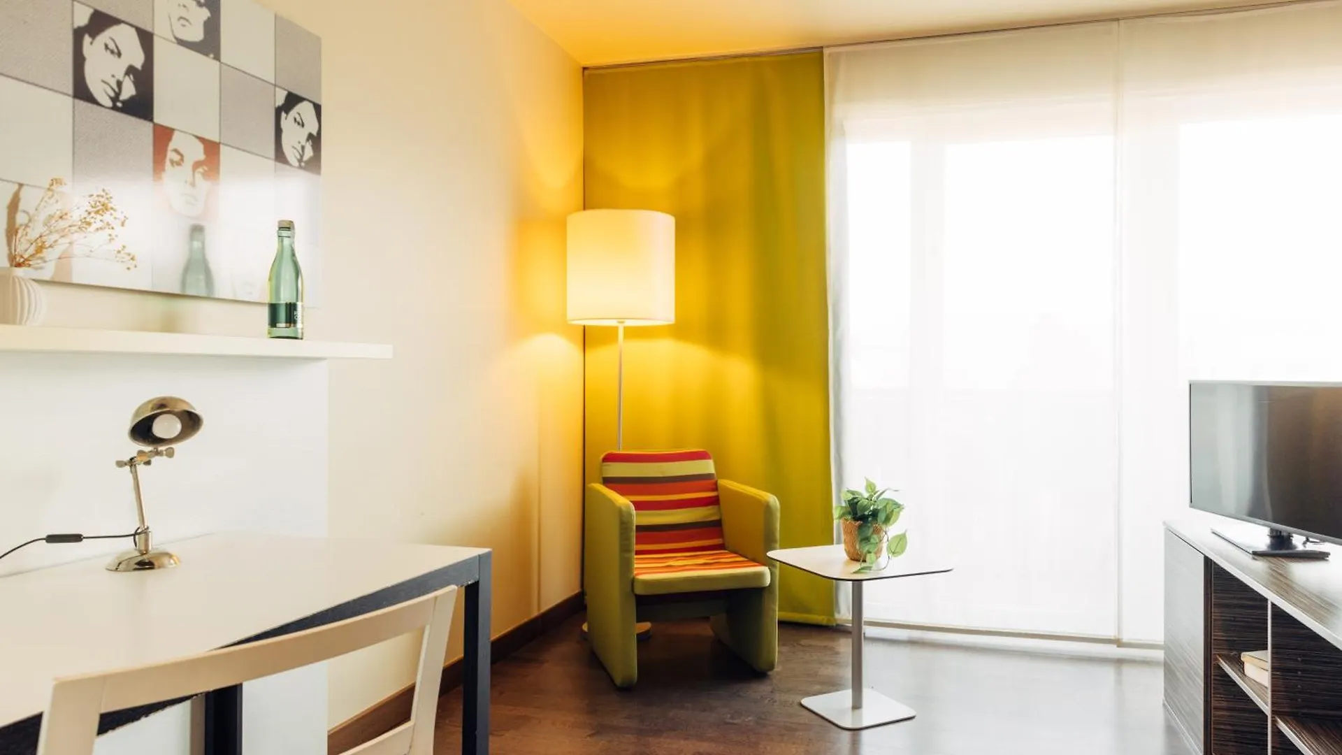 Harry'S Home Hart Bei Graz Hotel & Apartments