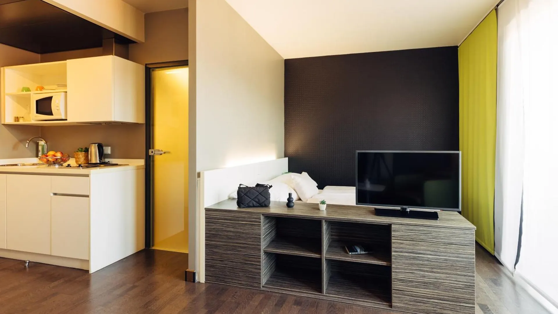 Harry'S Home Hart Bei Graz Hotel & Apartments